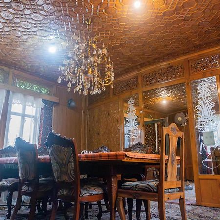 Goona Palace Houseboats Srīnagar エクステリア 写真